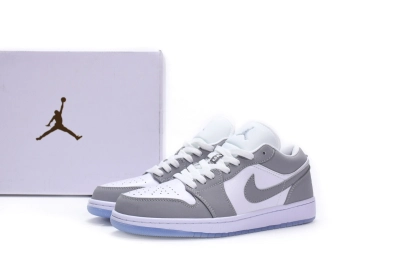 Air Jordan 1 Low White Wolf Grey Reps Sneaker DC0774-105 02