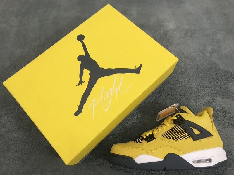Jordan 4 Lightning Reps