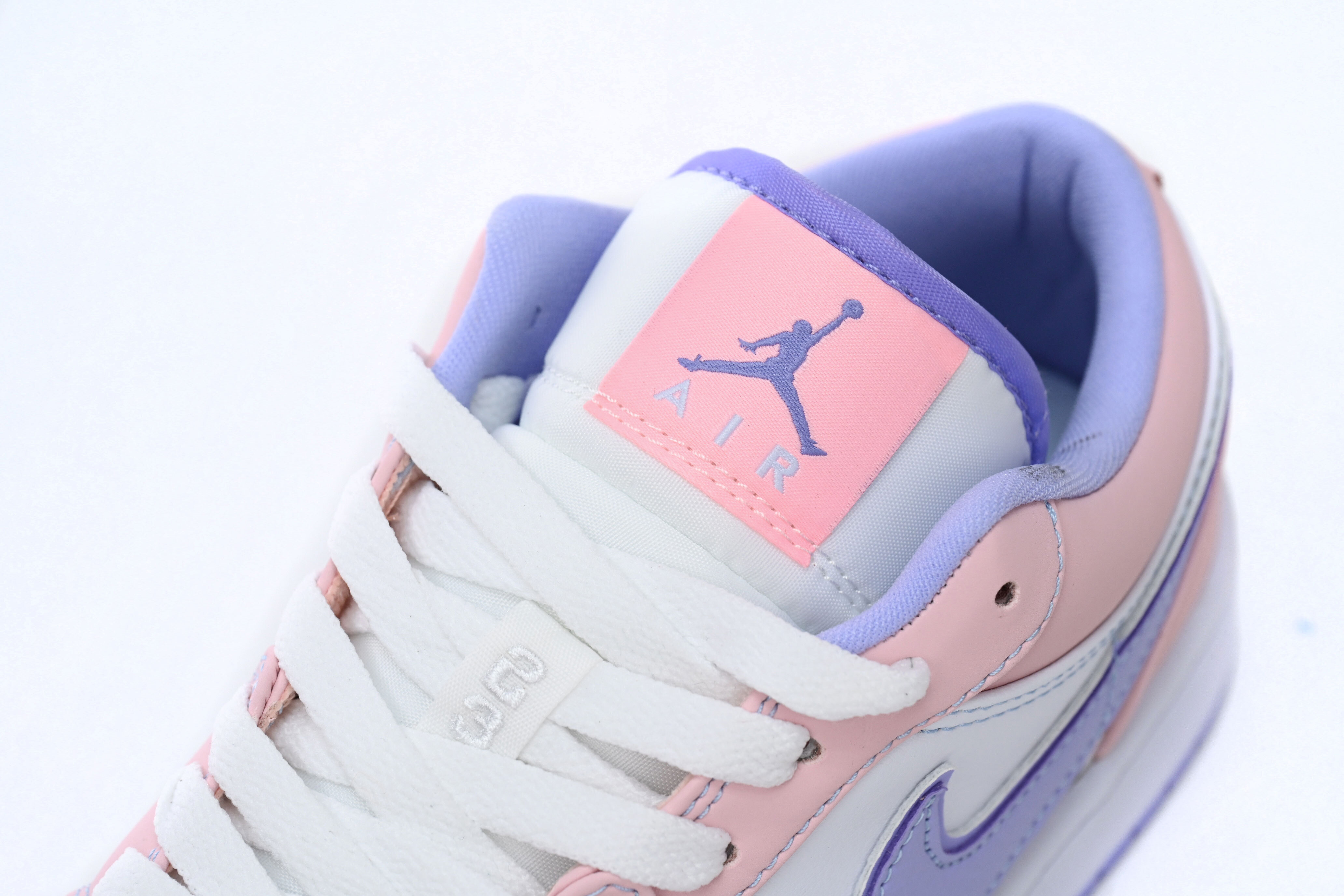 Jordan Low Arctic Punch