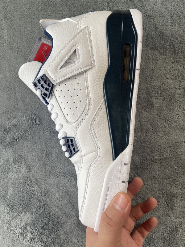  Aj4 Columbia