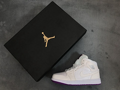 Air Jordan 1 Low Grey Fog Deadly Pink