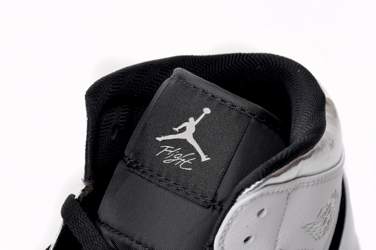 Air Jordan 1 Mid Alternate Think 16