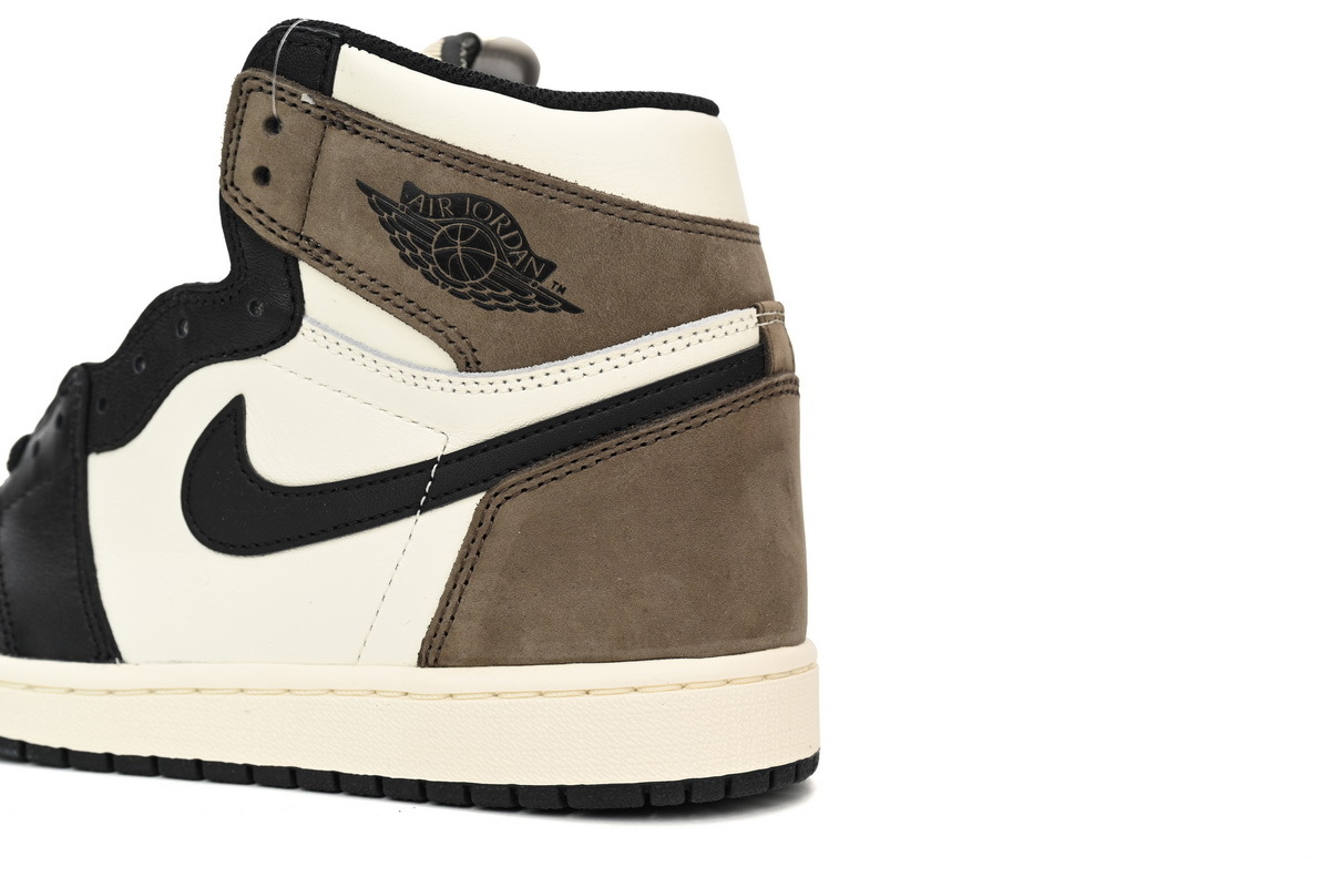 Air Jordan 1 Retro High OG Dark Mocha Reps Sneaker  555088-105