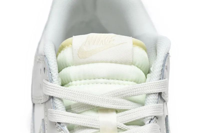 Sail Bone Dunks