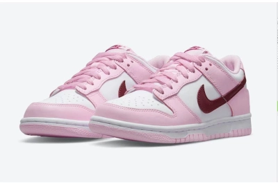 Nike Dunk Low Pink Foam Red White Reps Sneaker CW1590-601 01