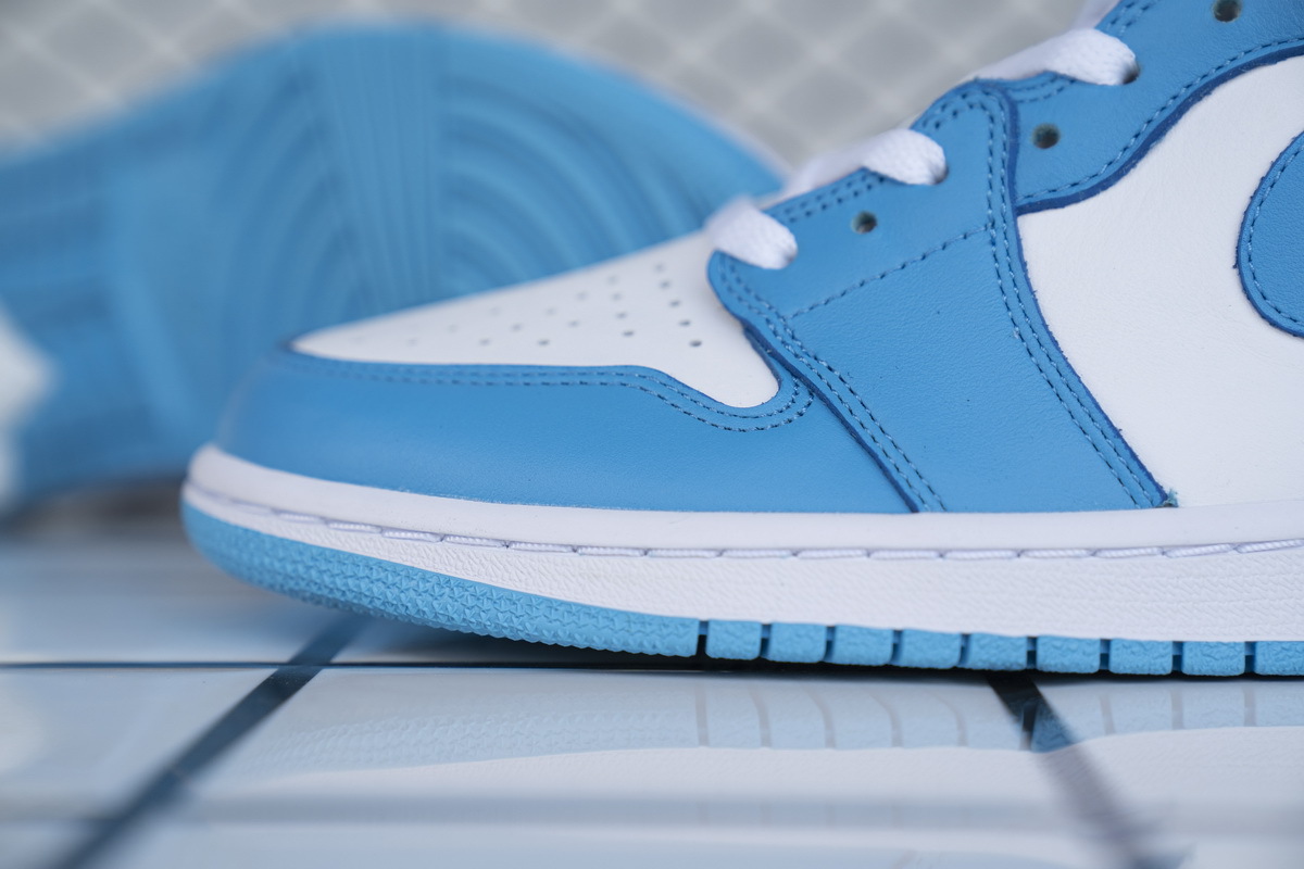 Jordan 1's UNC