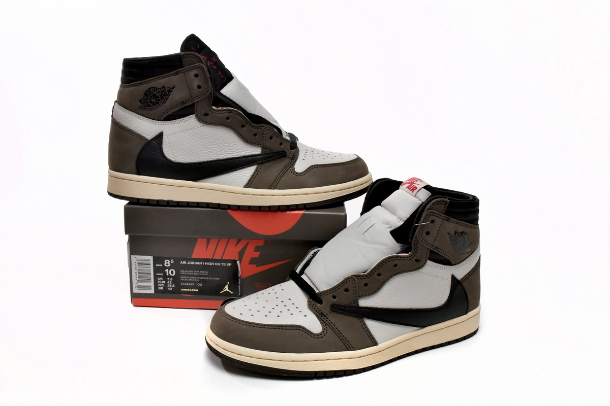 Jordan 1 High Travis Scott Fake