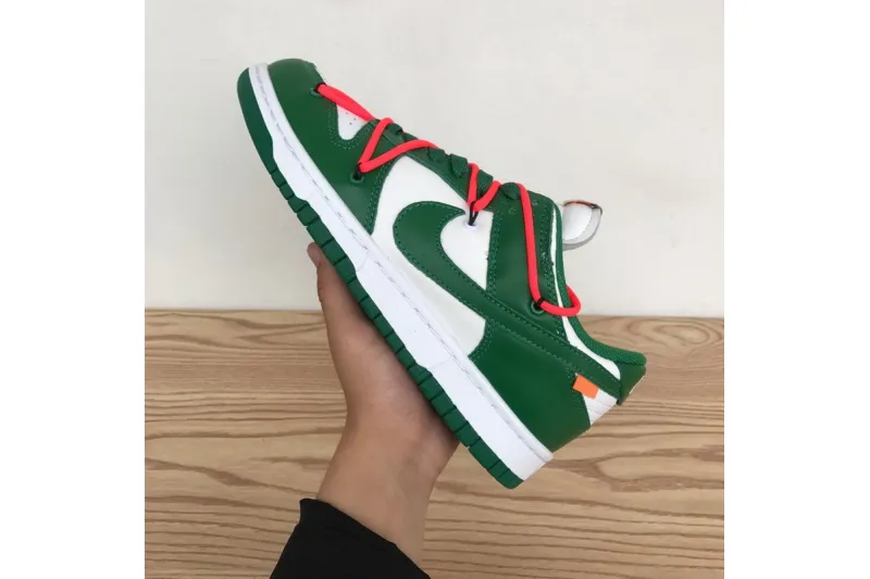 Pine Green Dunk Low