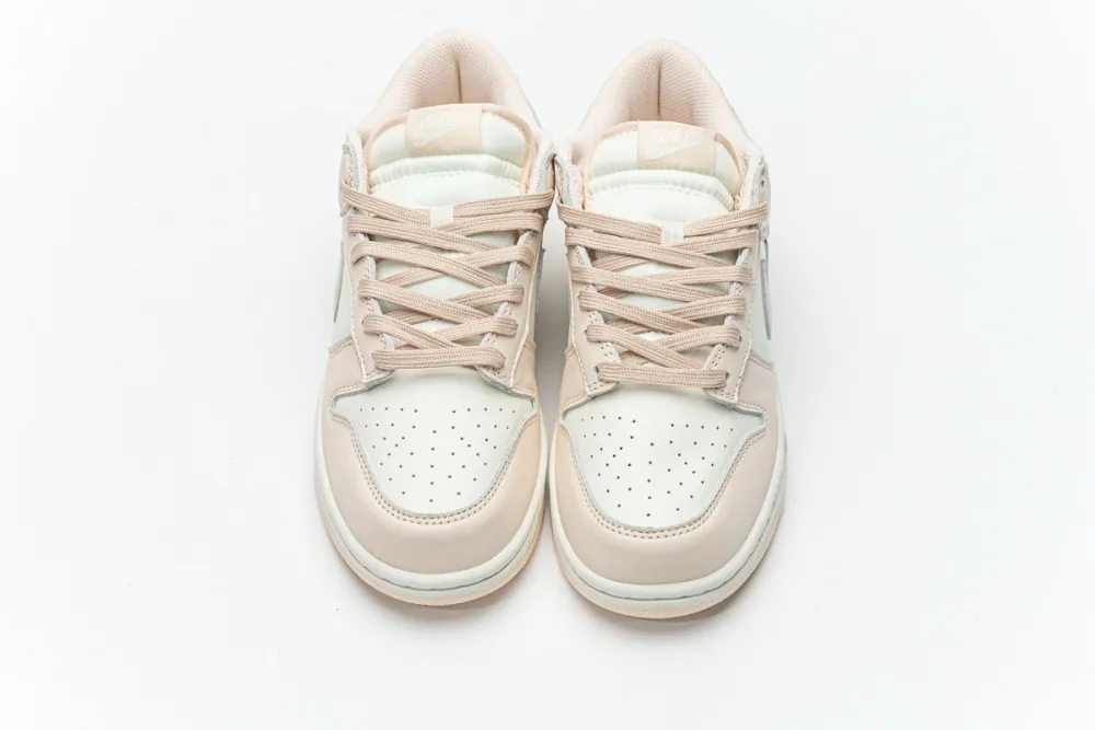 Nike Low Dunk Orange Pearl