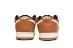 sb dunk low dark russet