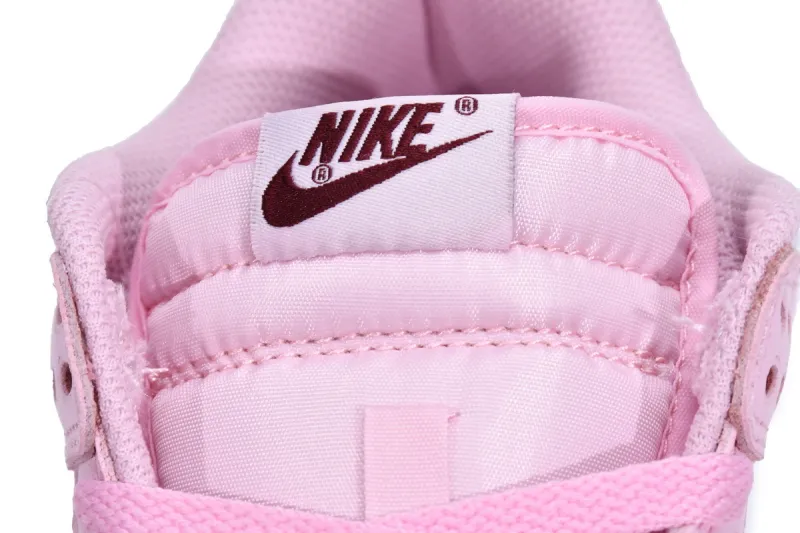 dunk low gs pink foam