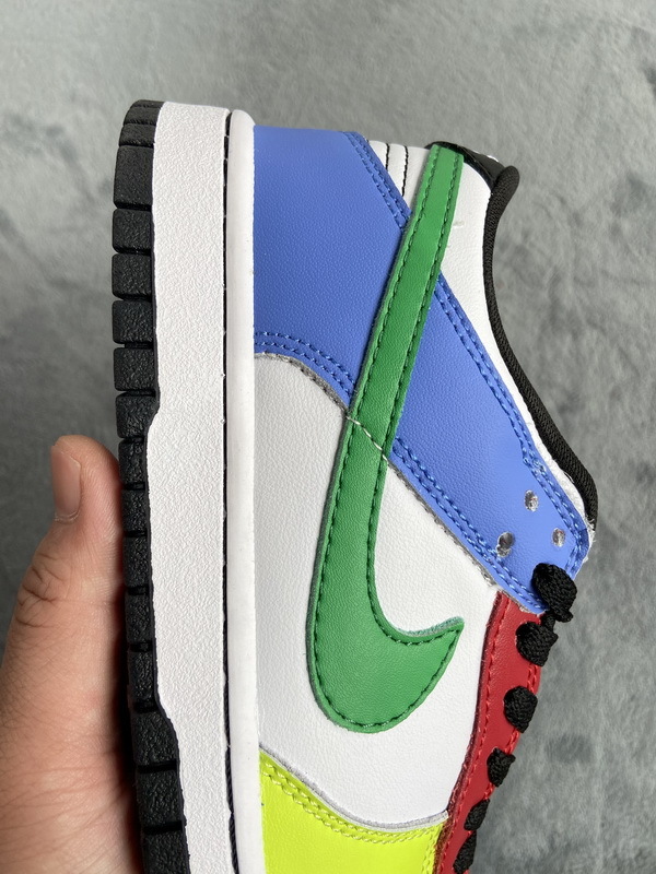 Nike Dunk Low Green Strike Reps Sneaker DD1503-106