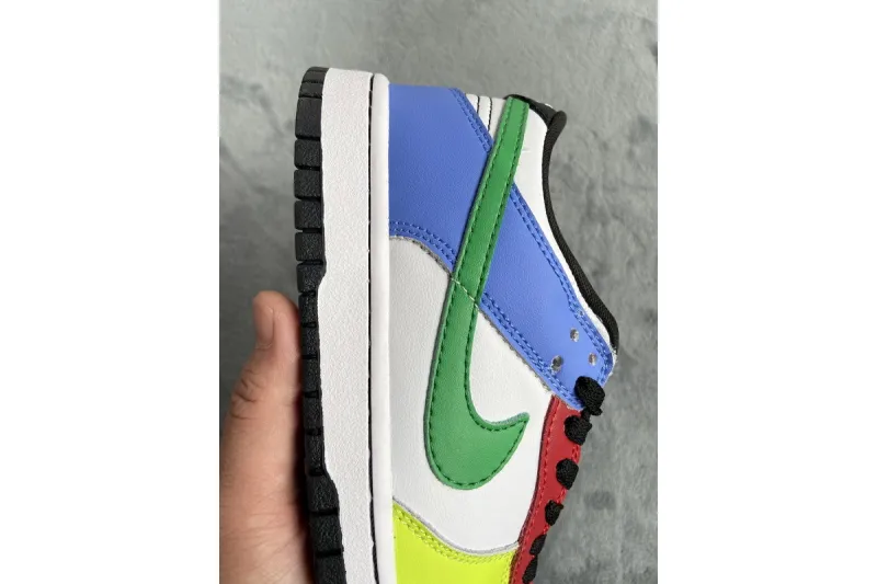 Nike Dunk Low Green Strike Reps Sneaker DD1503-106