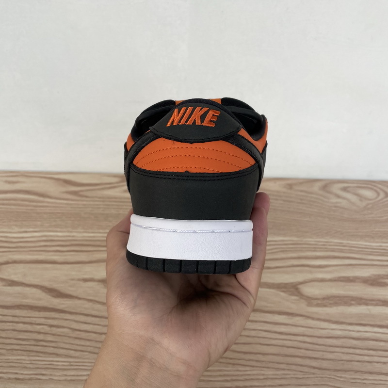 Reps Sneakers Nike SB Dunk Low Retro “Orange Flash” 304292-801