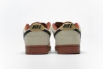 SB Dunk Hennessy