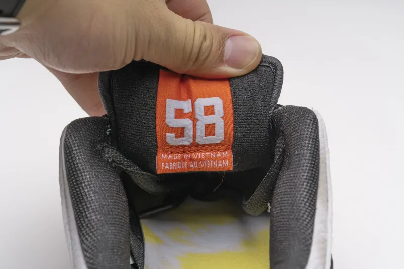 white raygun sb