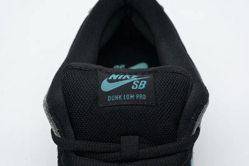 SB Dunk Elephant
