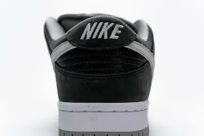 Nike SB Dunk Low J-Pack Shadow Reps Sneaker BQ6817-007 02