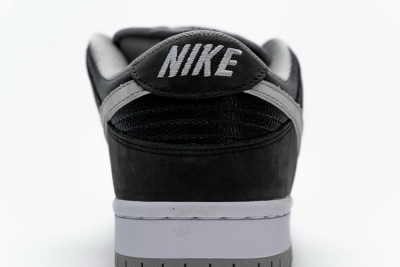 Nike SB Dunk Low J-Pack Shadow Reps Sneaker BQ6817-007 02