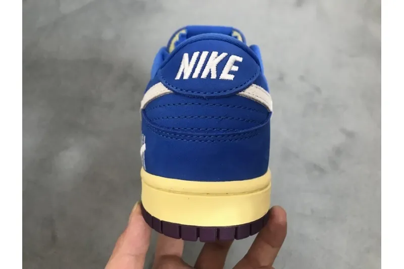 Nike Air Force 1 Undefeated 5 On It Reps Sneakers DH6508-400
