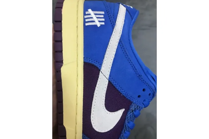 Nike Air Force 1 Undefeated 5 On It Reps Sneakers DH6508-400
