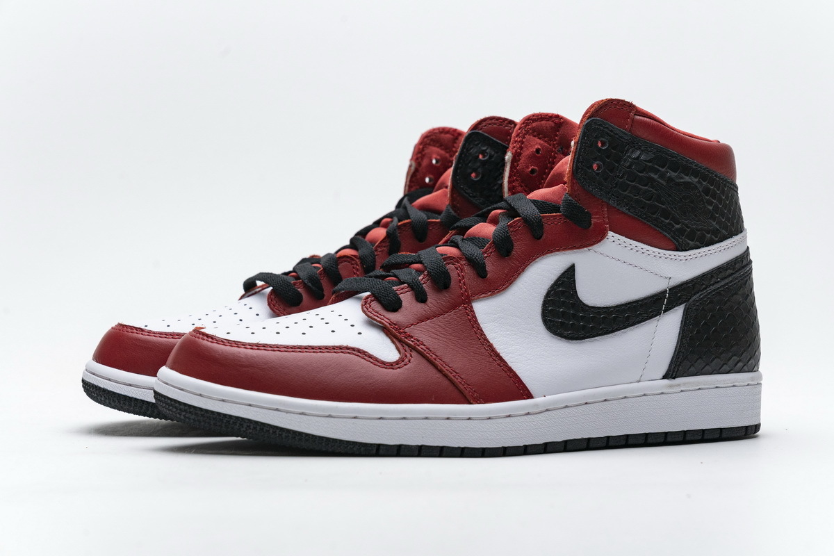 jordan 1 chicago snakeskin