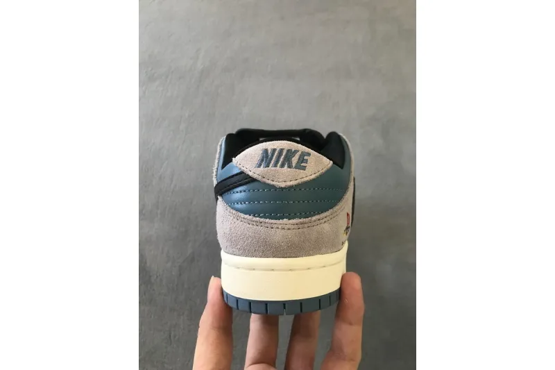 nike dunk playstation