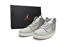 Air Jordan 1 Mid Light Bone