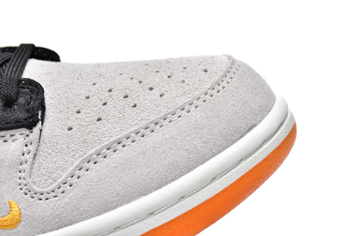 Nike Dunk Low Year of the Tiger Reps Sneaker DQ5351-001