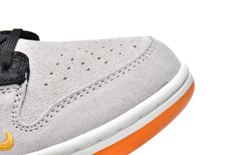 Nike Dunk Low Year of the Tiger Reps Sneaker DQ5351-001