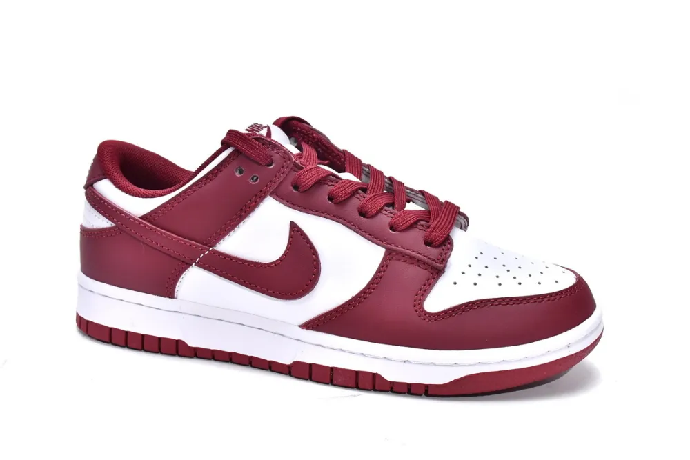 team red nike dunk low