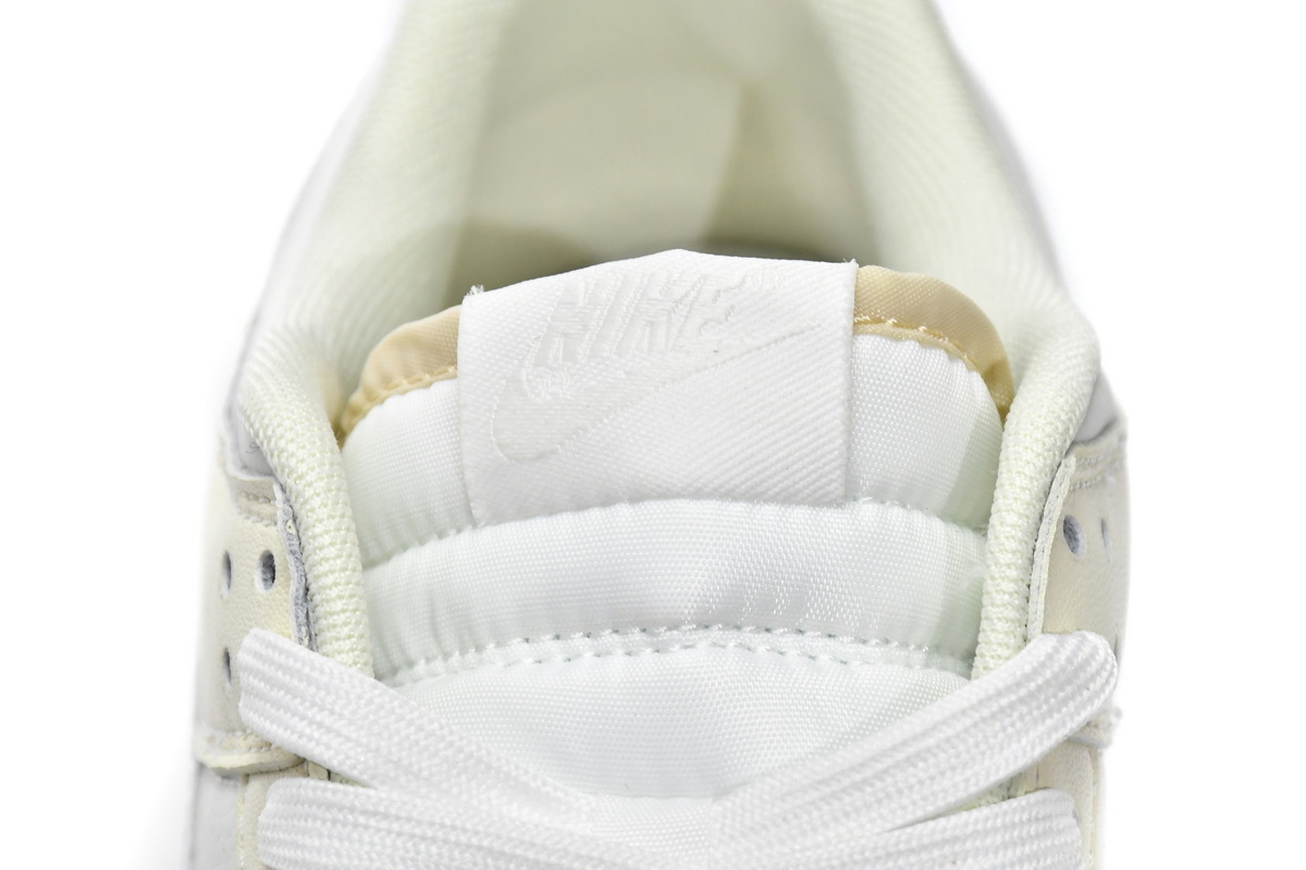 nike dunk low coconut milk