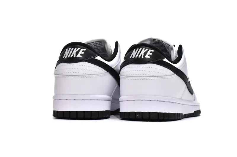 Nike Dunk low White Black