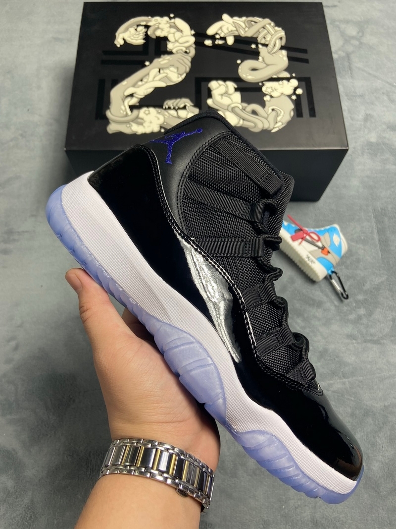 jordan 11 space jam fake