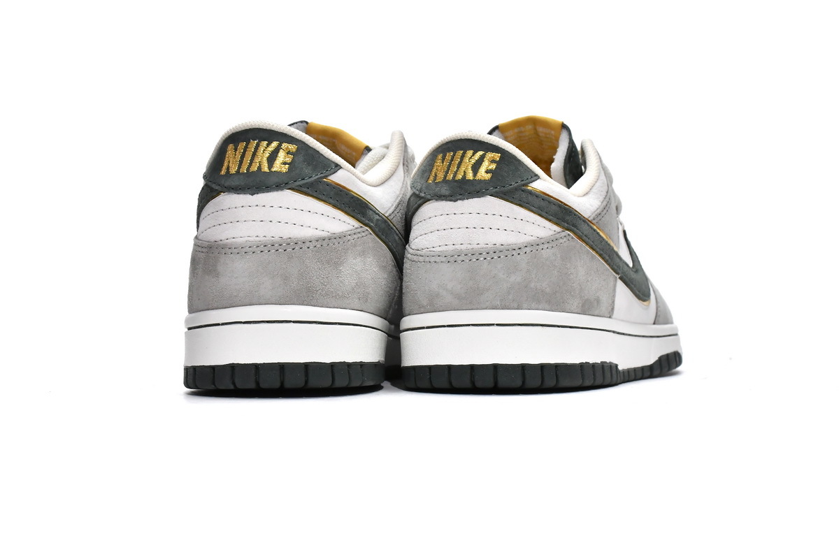 Otomo Katsuhiro x Nike SB Dunk Low Steamboy OST Grey Green