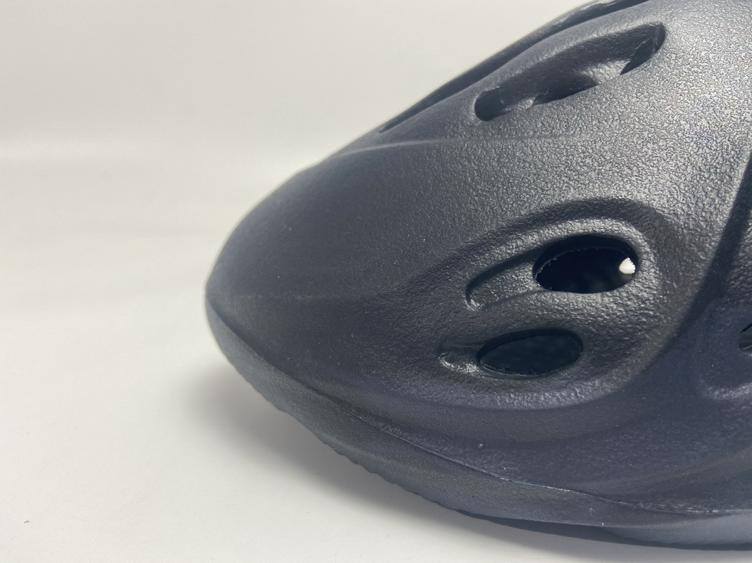 foam runner mineral blue