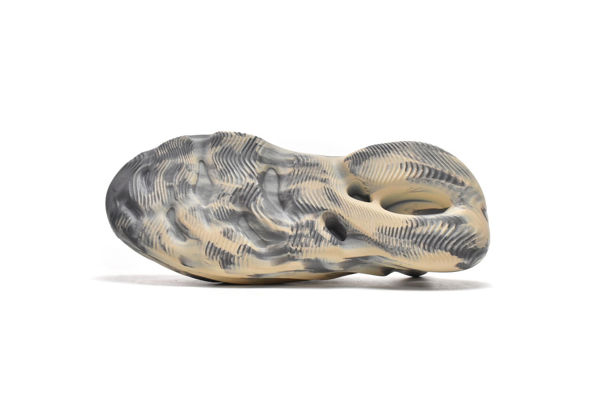 foam runner moon grey replica