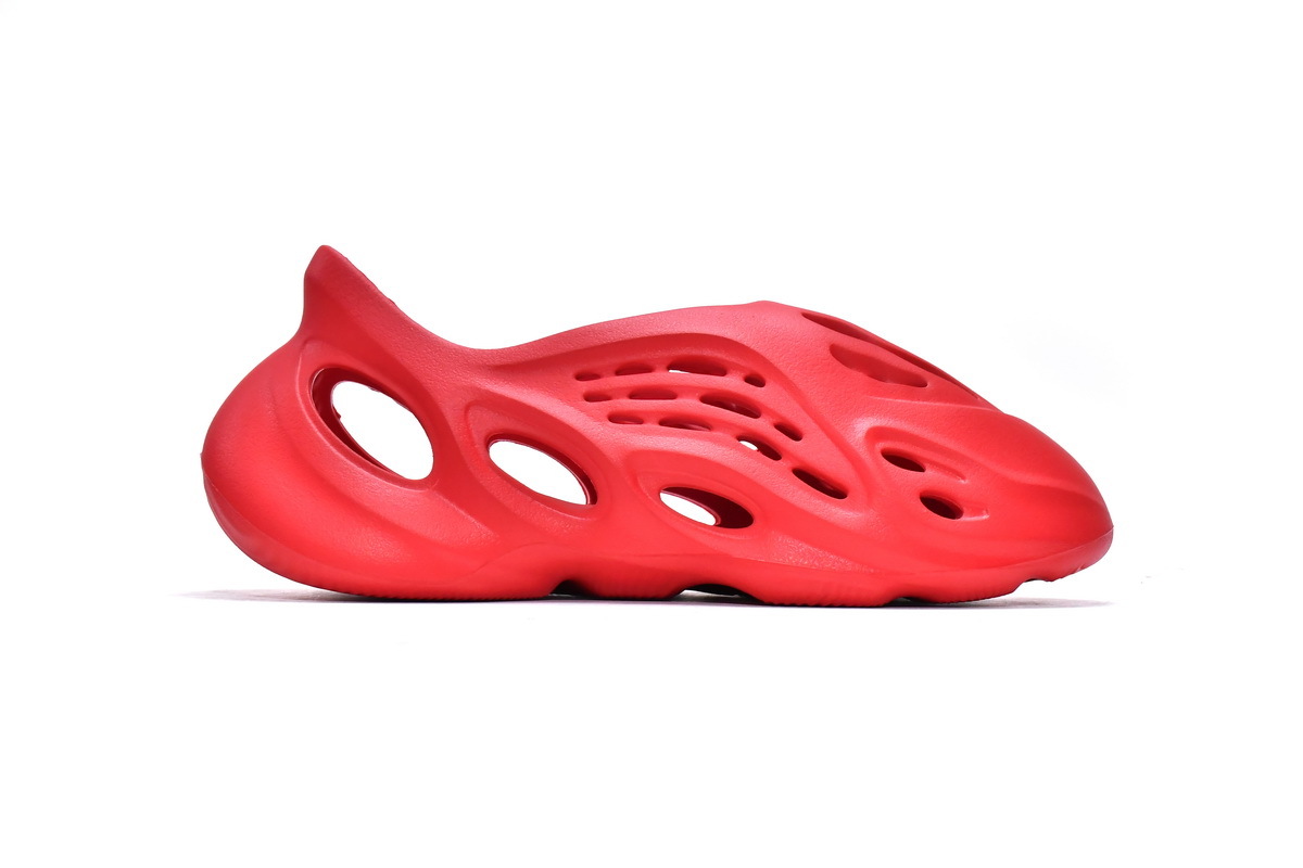 foam runner vermilion
