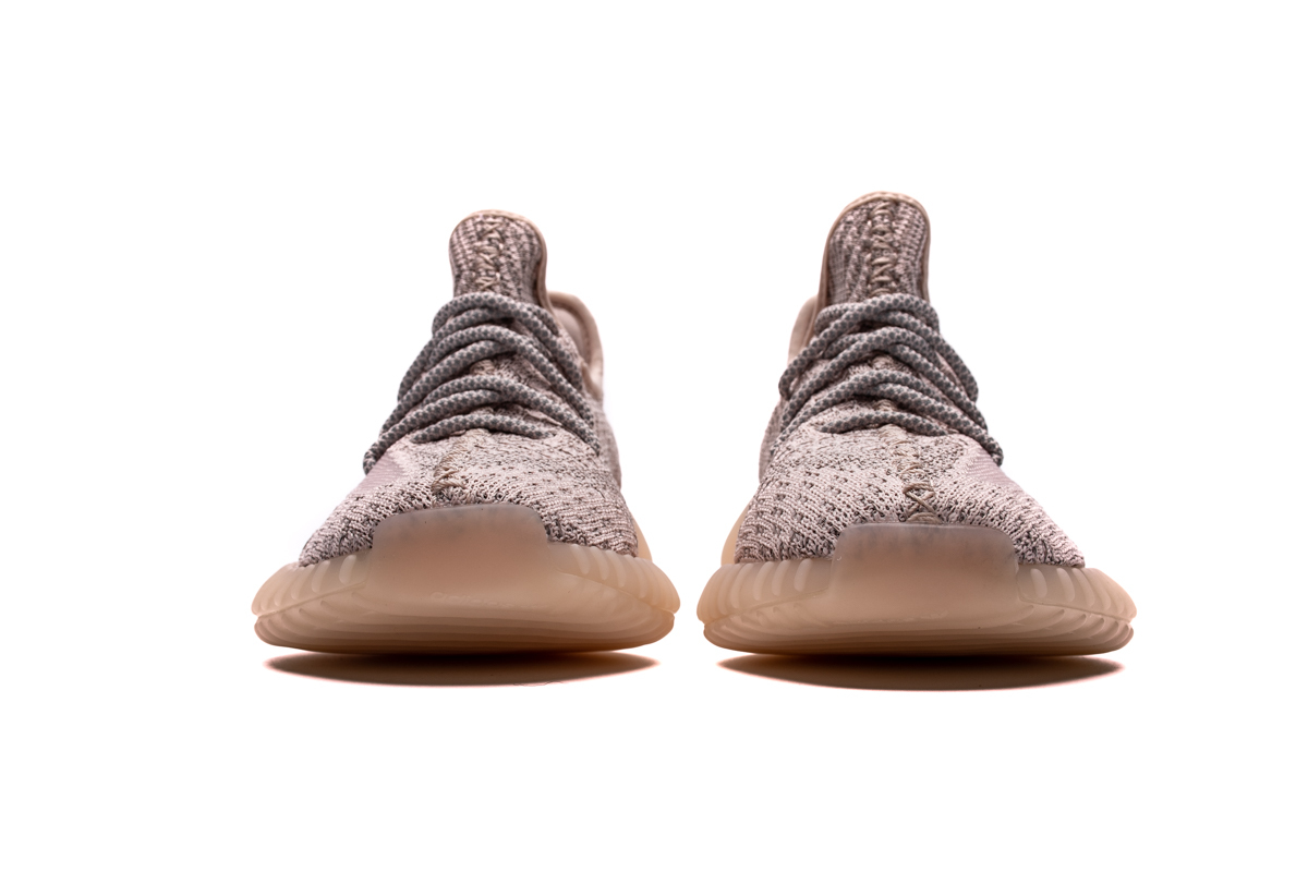 yeezy 350 synth reflective