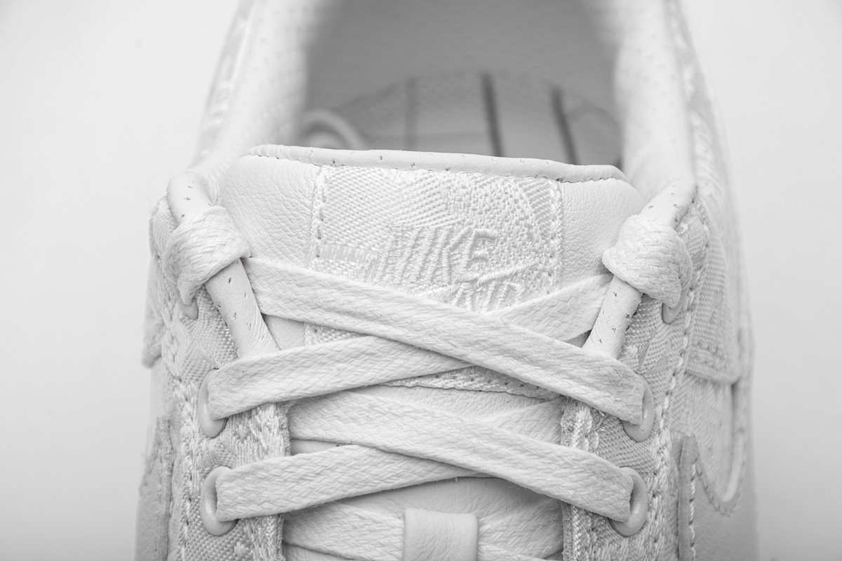 Reps Sneakers Fragment Clot x Nike Air Force 1 PRM White AO9286-100