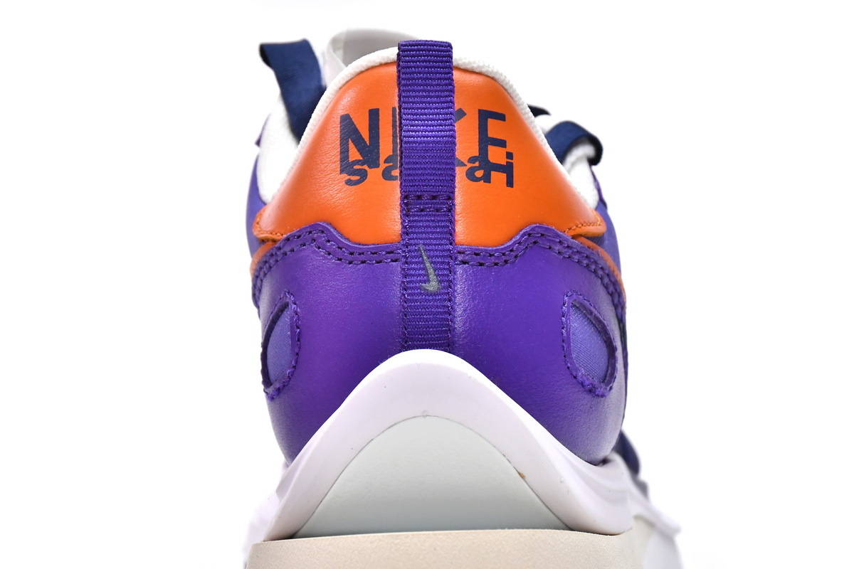 Reps Sneakers Sacai x Nike VaporWaffle Dark Iris DD1875-500