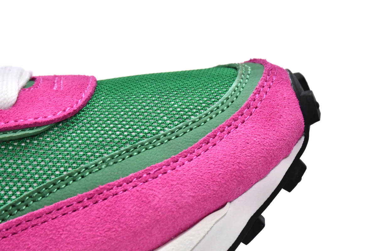 Reps Sneakers Sacai x Nike LDV Waffle Pine Green BV0073-301