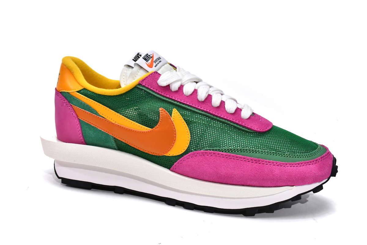 Reps Sneakers Sacai x Nike LDV Waffle Pine Green BV0073-301