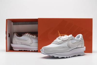 Reps Sneakers Sacai x Nike LDWaffle White Nylon BV0073-101 01