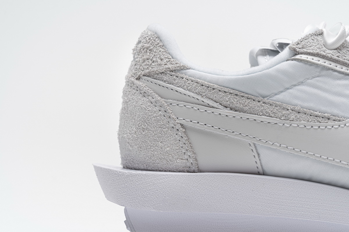 Reps Sneakers Sacai x Nike LDWaffle White Nylon BV0073-101