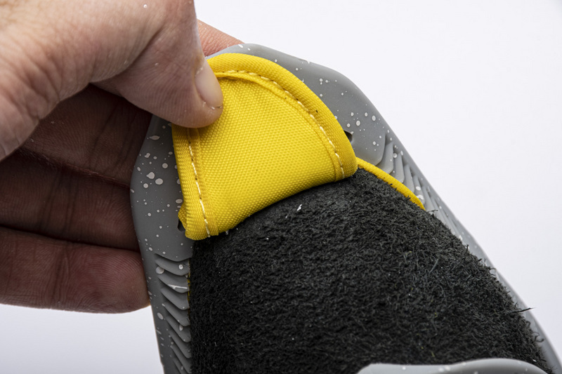 Reps Sneakers Undercover x Nike Dbreak Light GreyYellow BV4594-700