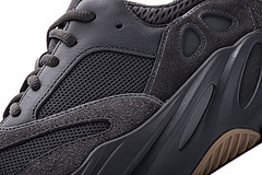 Reps Sneakers Adidas Yeezy 700 “Utility Black” FV5304