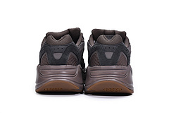 Reps Sneakers  adidas Yeezy Boost 700 V2 Enflame Amber Mauve GZ0724