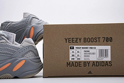 Reps Sneakers Yeezy Boost 700 “Inertia” FW2549 01