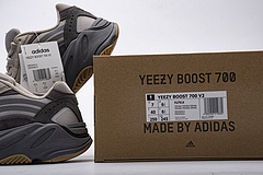 Reps Sneakers Adidas Yeezy Boost 700 V2 “Tephra”FU7914